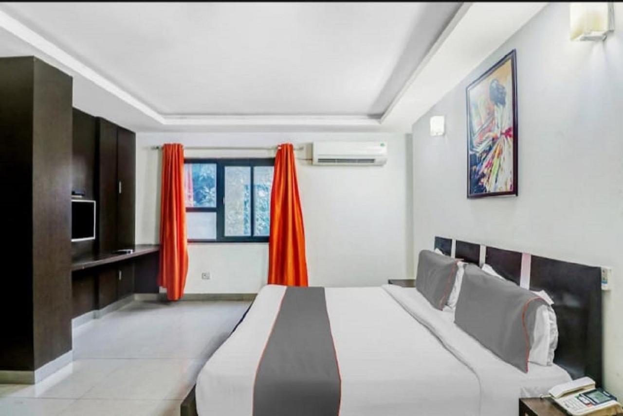 Del Fox Hotel, Delhi Airport New Delhi Bagian luar foto