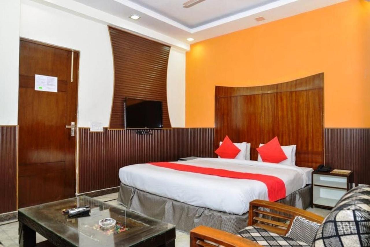 Del Fox Hotel, Delhi Airport New Delhi Bagian luar foto