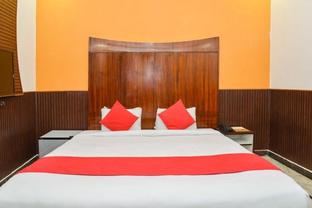 Del Fox Hotel, Delhi Airport New Delhi Bagian luar foto
