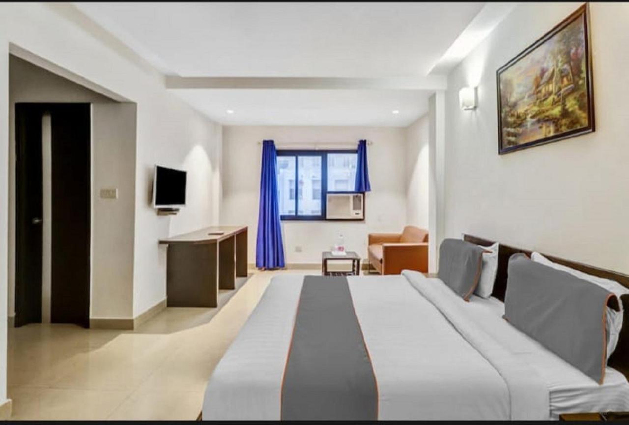 Del Fox Hotel, Delhi Airport New Delhi Bagian luar foto