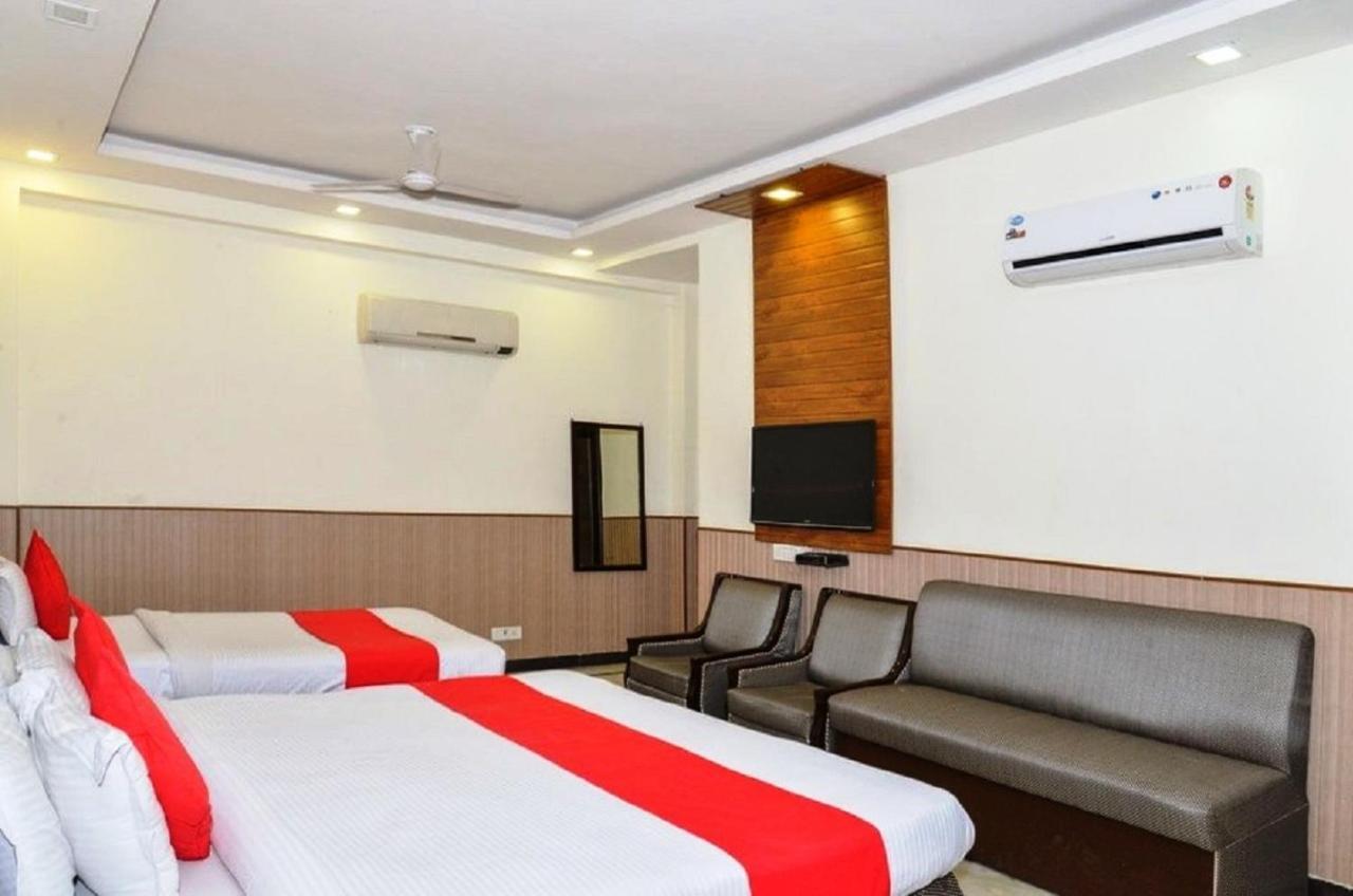 Del Fox Hotel, Delhi Airport New Delhi Bagian luar foto