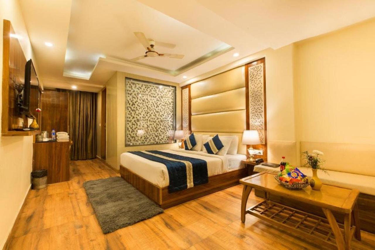 Del Fox Hotel, Delhi Airport New Delhi Bagian luar foto